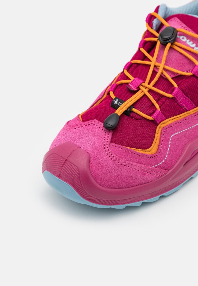 Fuksijos/mango Lowa Robin Gtxunisex žygio Batai